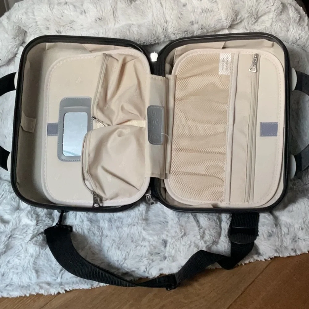 Heys Beauty Case